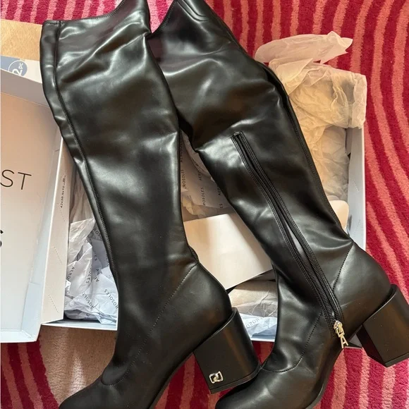 New in box! Aerosoles Oreti Over the Knee Boots - Picture 2 of 3